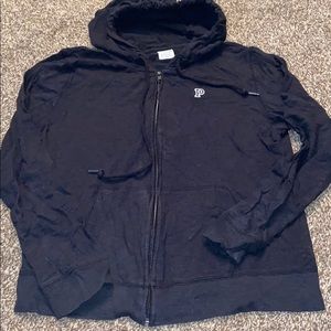 Lightweight zip up